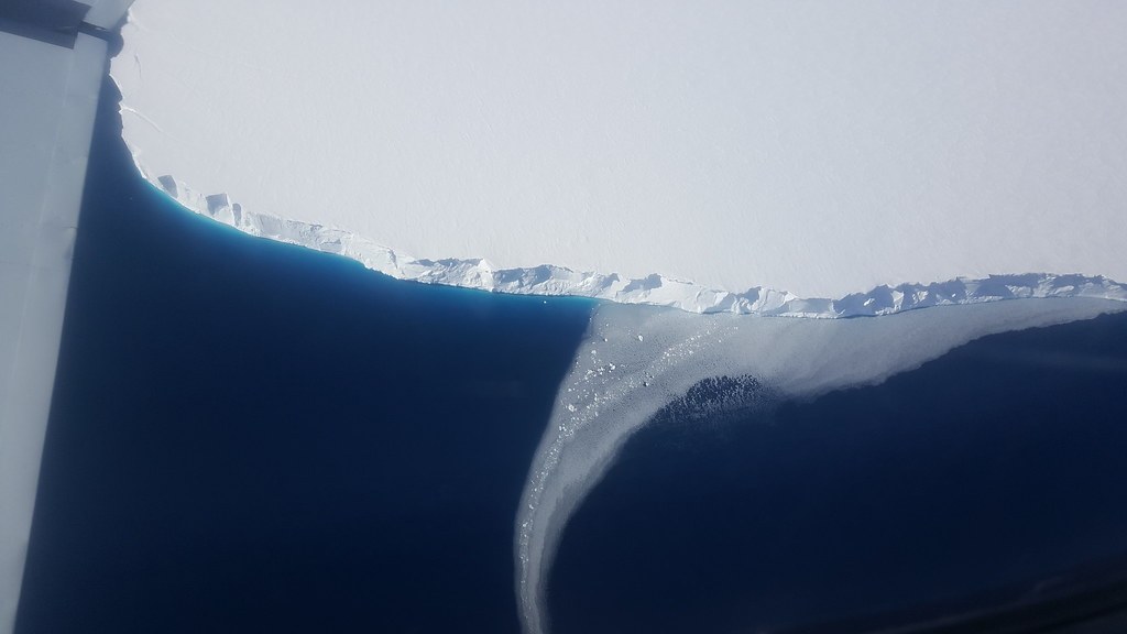 Bleclic Peaks