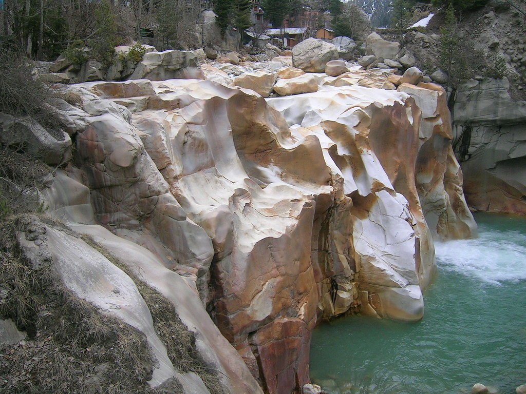 Khatling Glacier