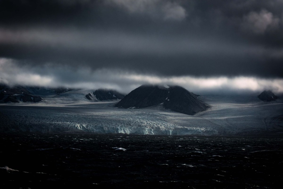 Black Icefalls