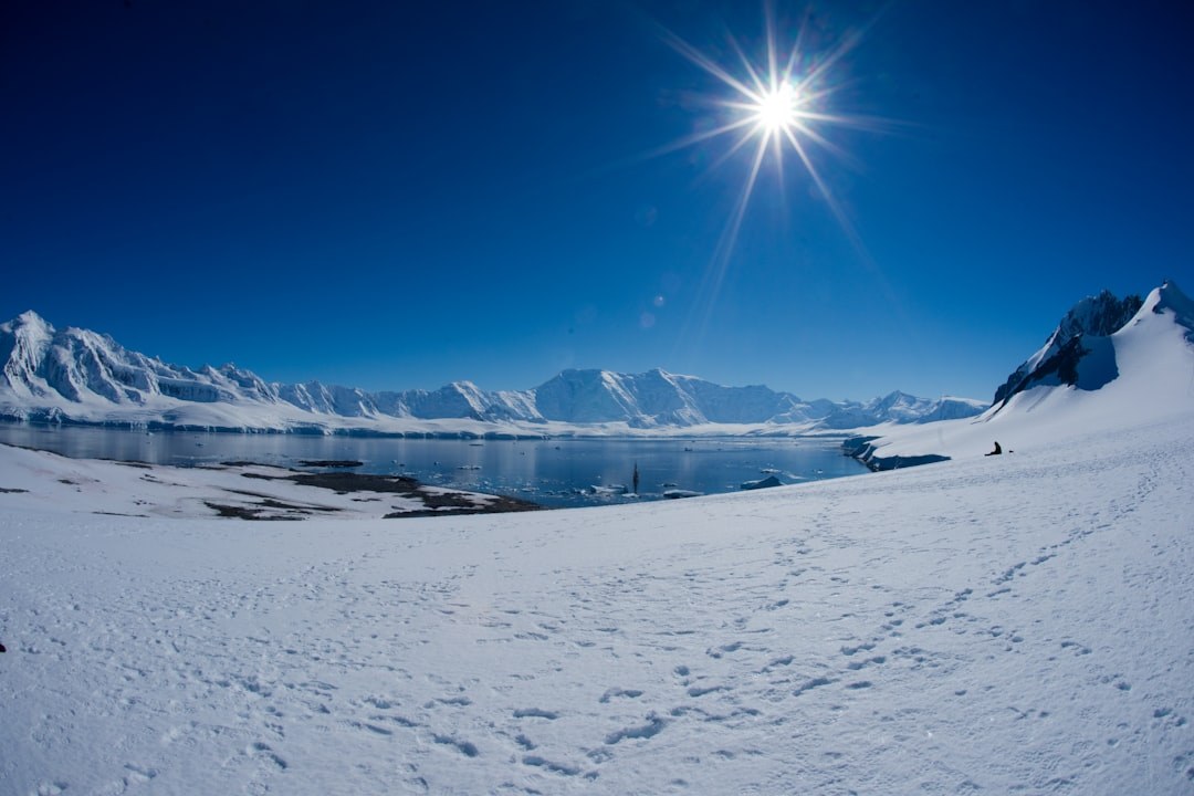 Amphitheatre Glacier