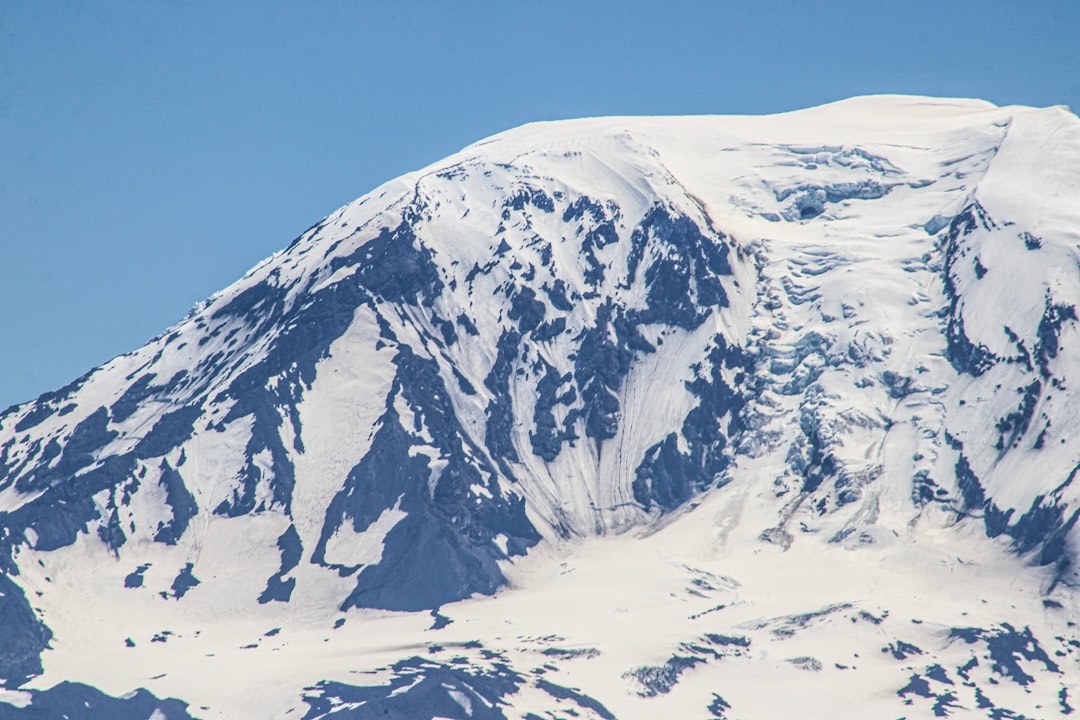 Adams Nunatak