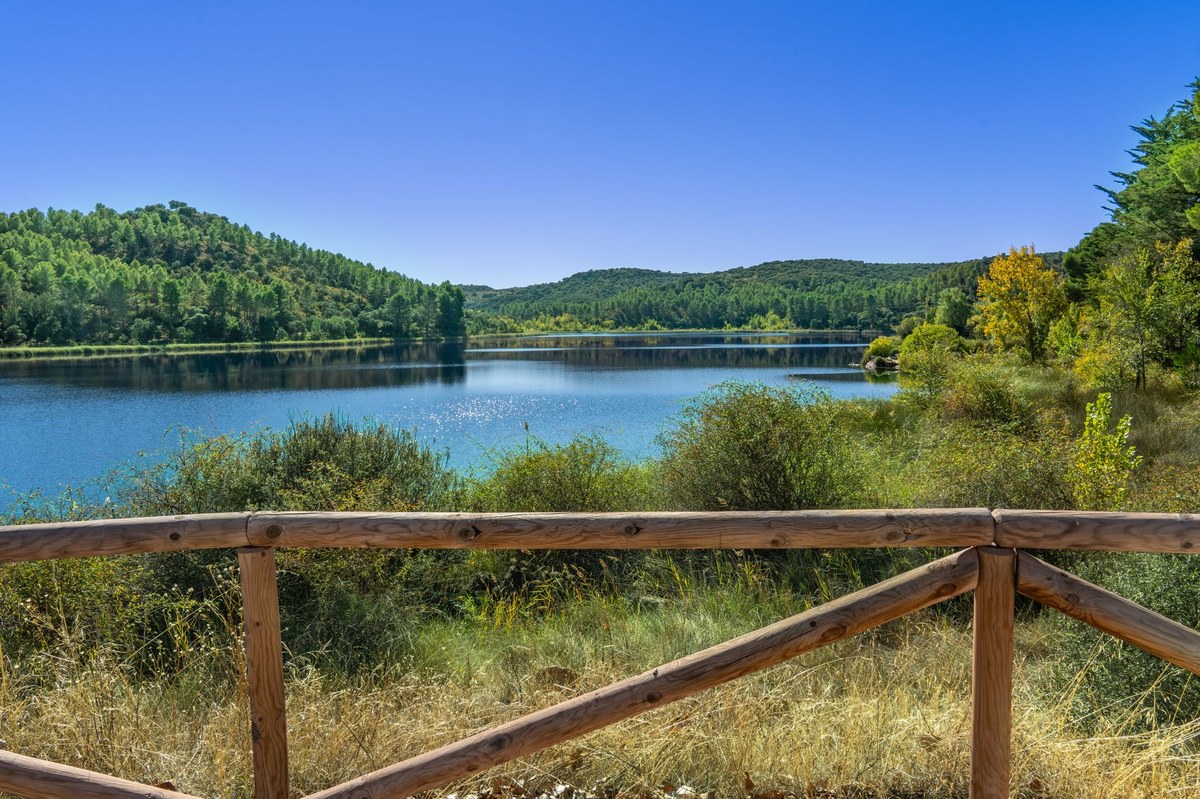 La Gaiba Lake