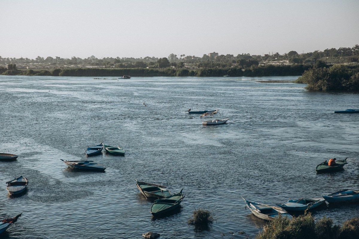Baḩr Sinnūris al Gharbī