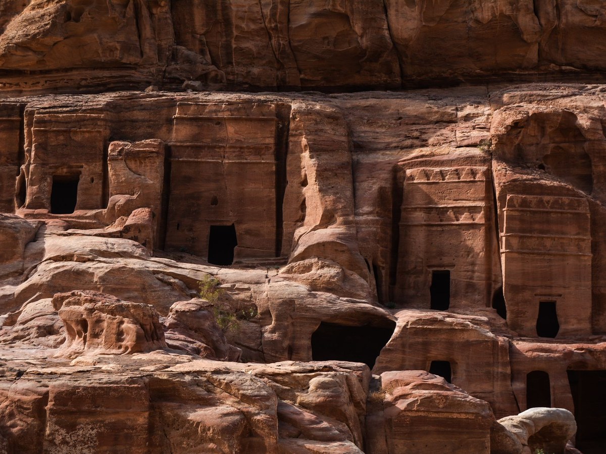 Azzam Cave