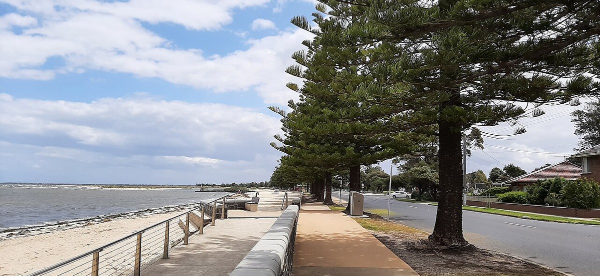 Altona Beach