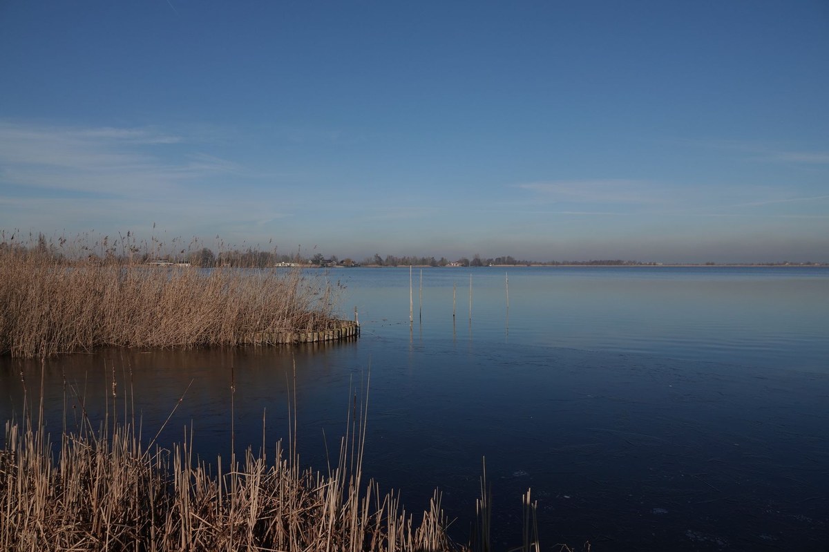 Gegeen Lake