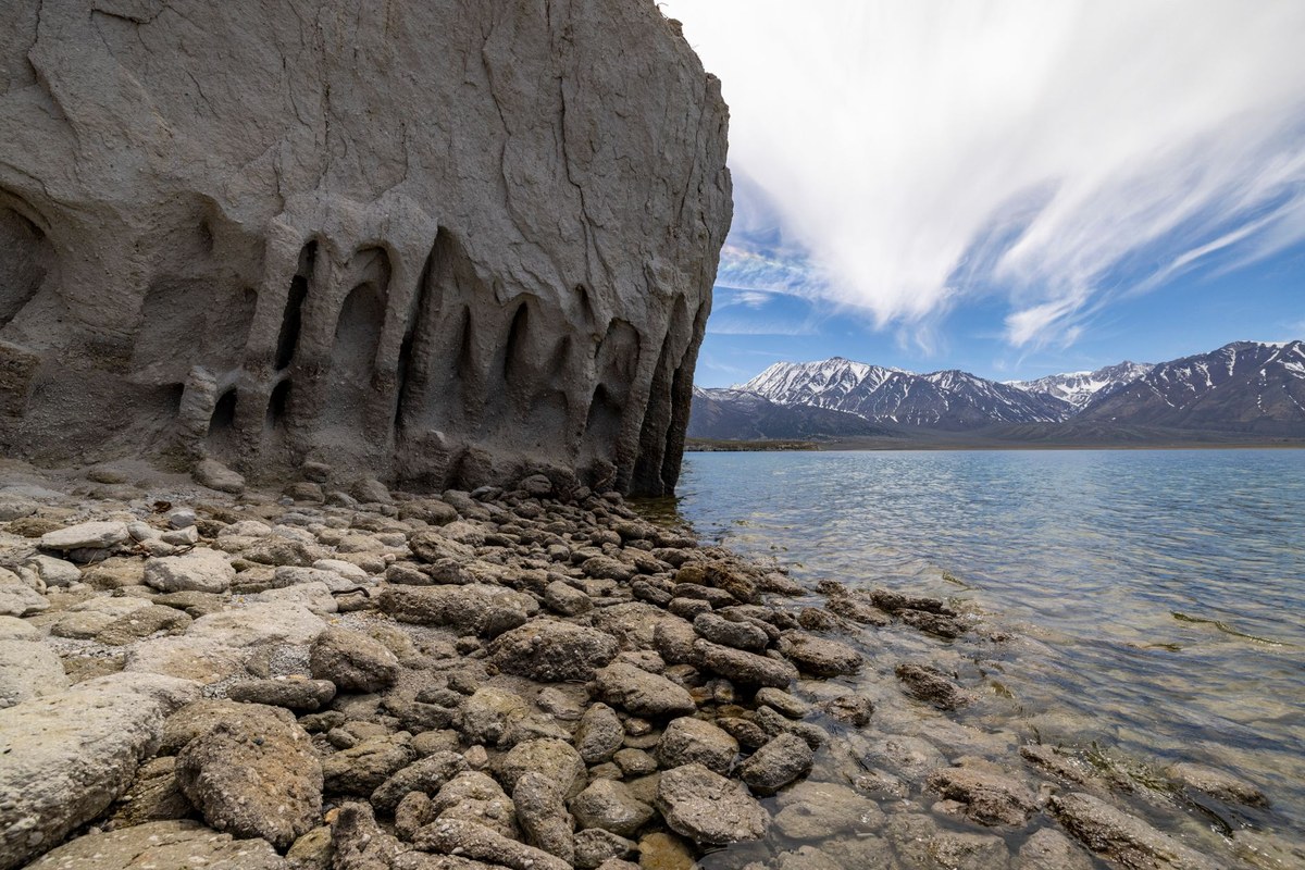 Cave Peaks