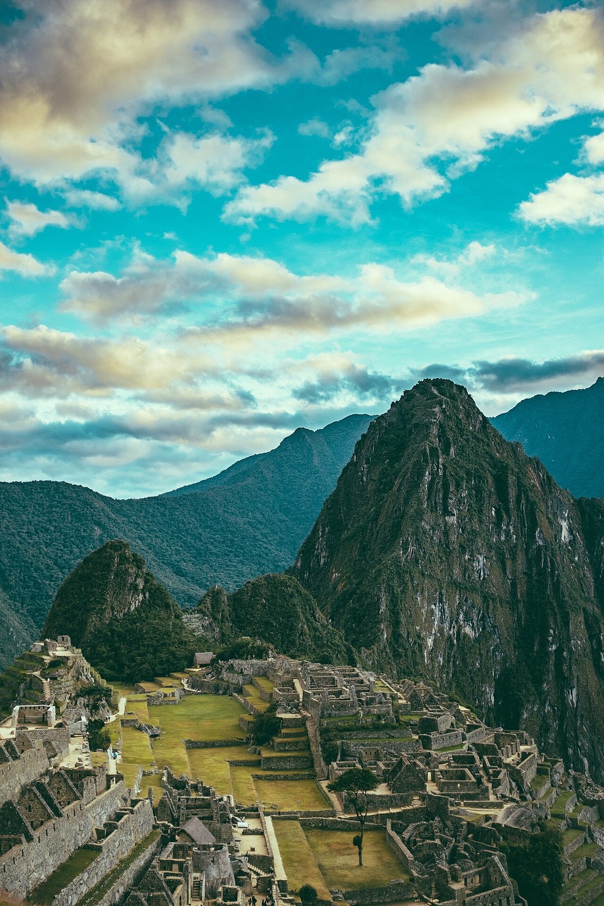 Cusco to Machu Picchu: the Urubamba gorge