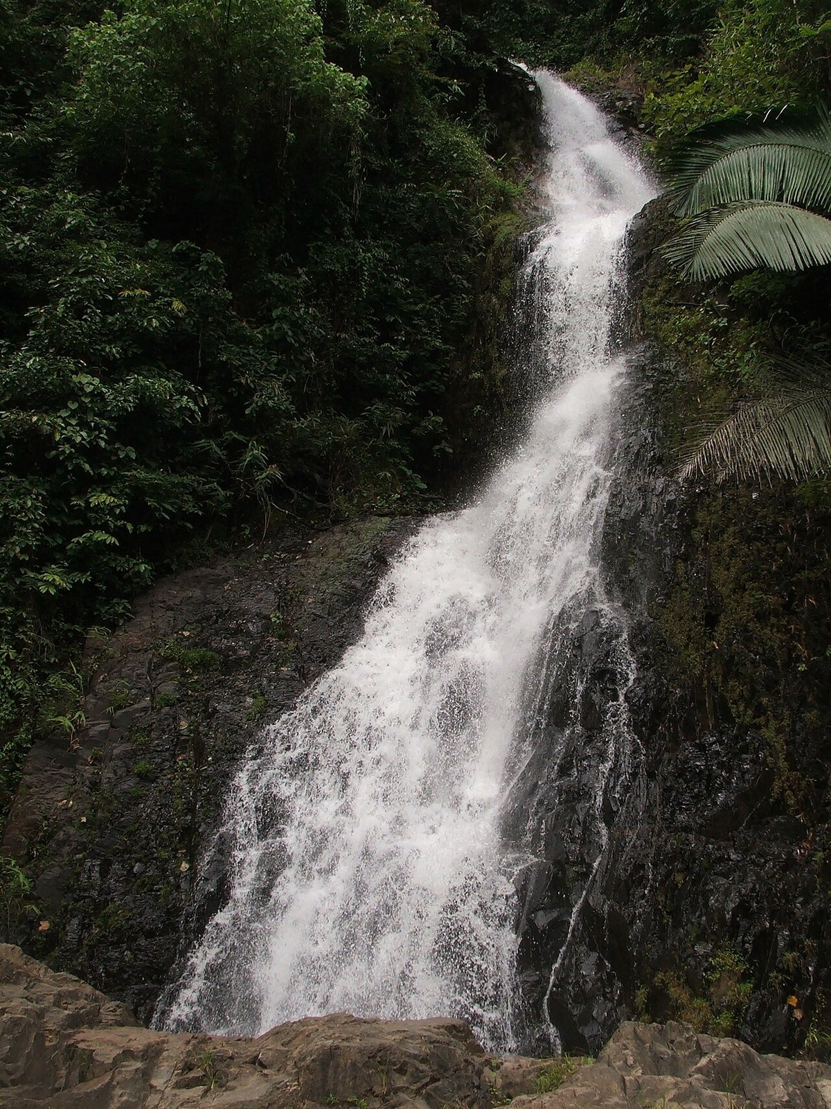 Huai To Waterfall