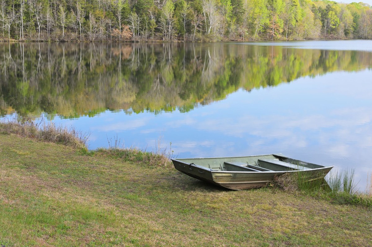 Lake Lancaster Arriba