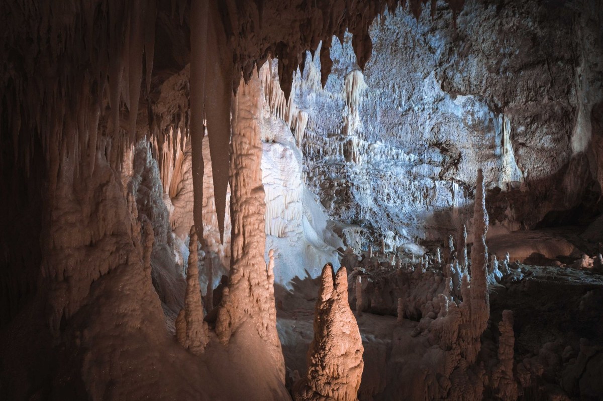 Kutikina Cave
