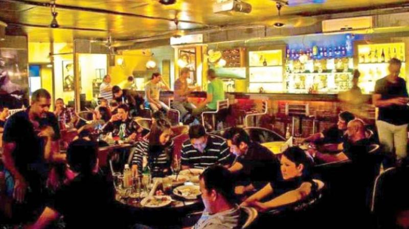 3 out of 10, EP 1: "Welcome To Shovelworks"