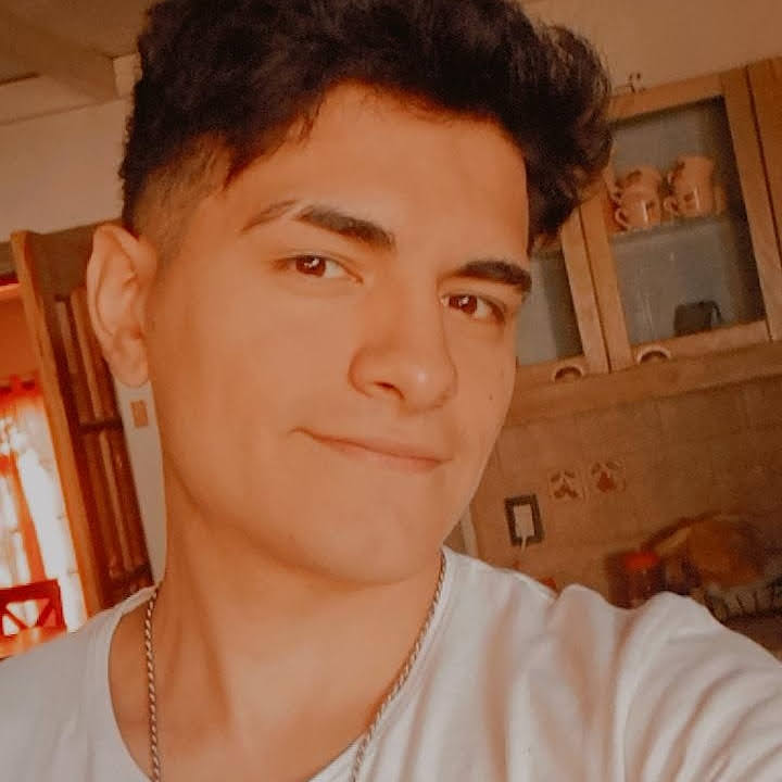Lautaro Vila