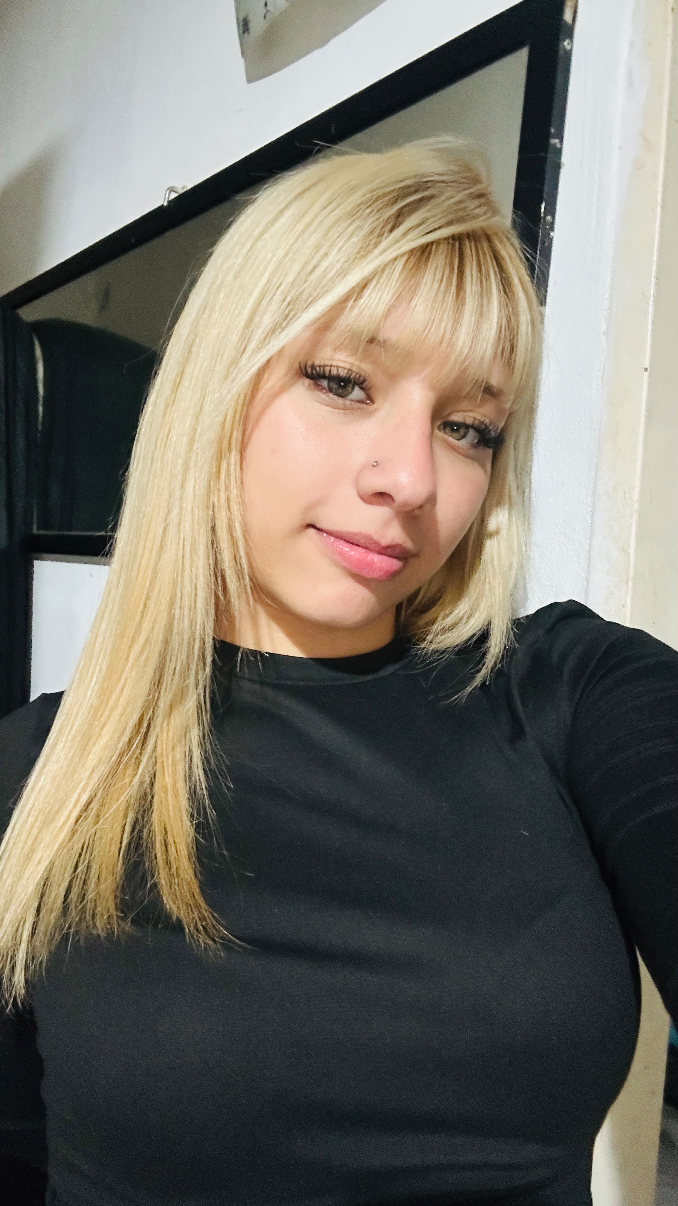 Mía Nahiara Navaza