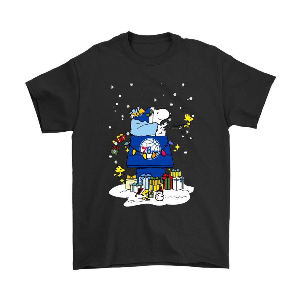 Philadelphia 76er Santa Snoopy Brings Christmas To Town Shirts