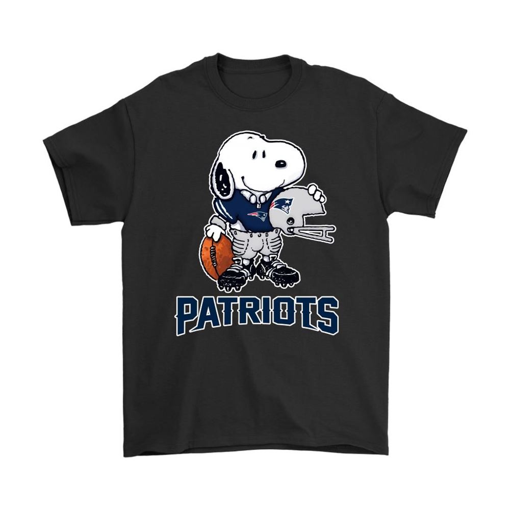 Snoopy A Strong And Proud New England Patriots Player Nfl Shirts
