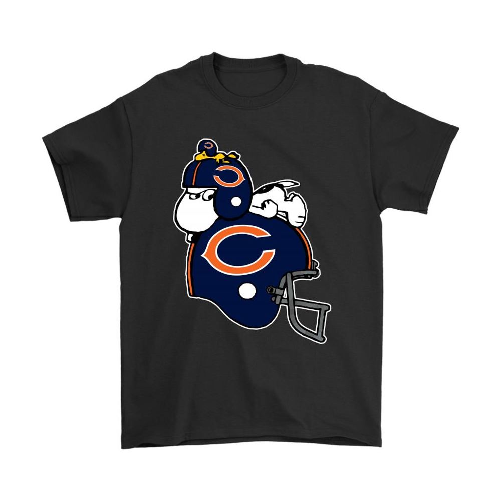 Snoopy And Woodstock Resting On Chicago Bears Helmet Shirts