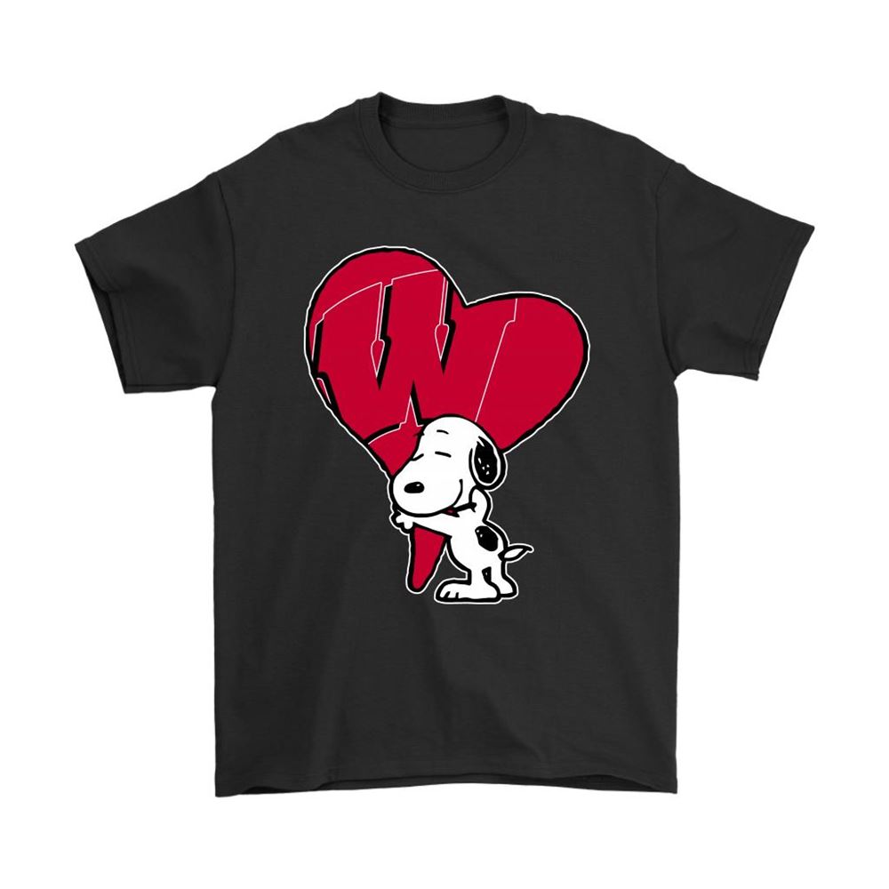 Snoopy Hugs The Wisconsin Badgers Heart Ncaa Shirts