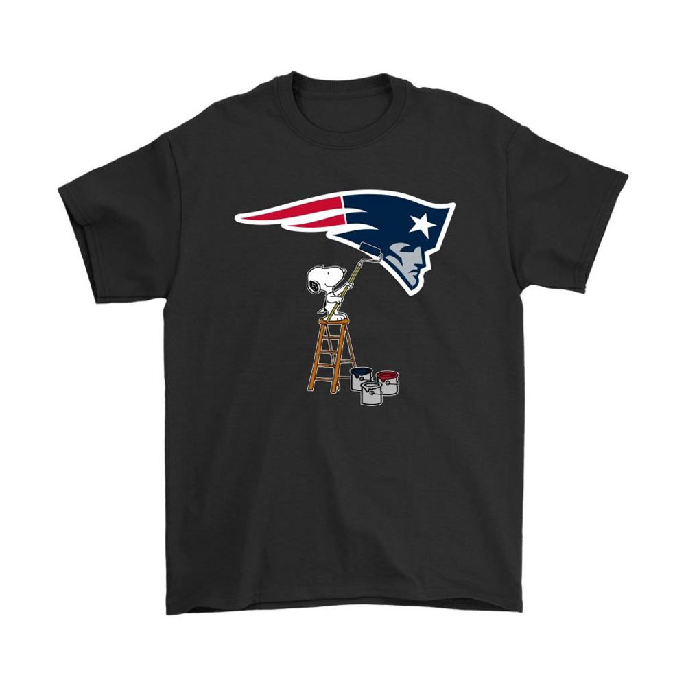 Snoopy Paints The New England Patriots Logo Nfl Football Shirts