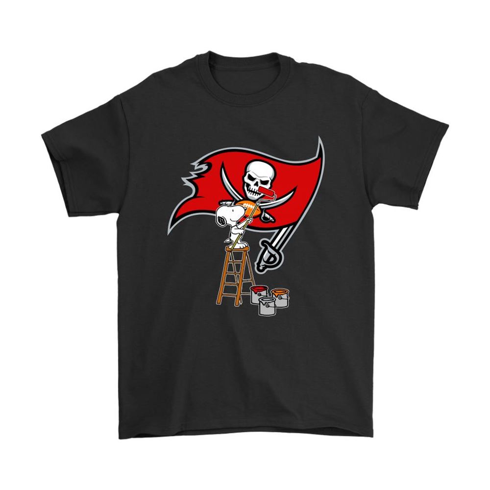 Snoopy Paints The Tampa Bay Buccaneers Logo Nfl Football Shirts