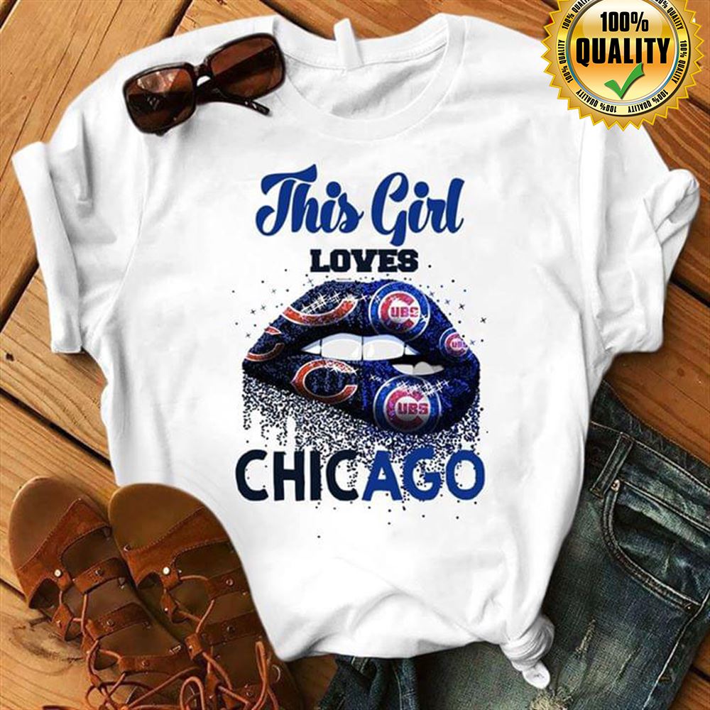This Girl Loves Chicago Bears And Chicago Cubs Lips Bite