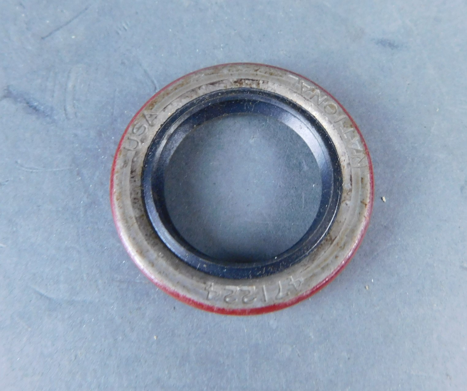 Federal Mogul/National 471224 Oil Seal, 1″ x 1.499″ x .250″ GPM Surplus