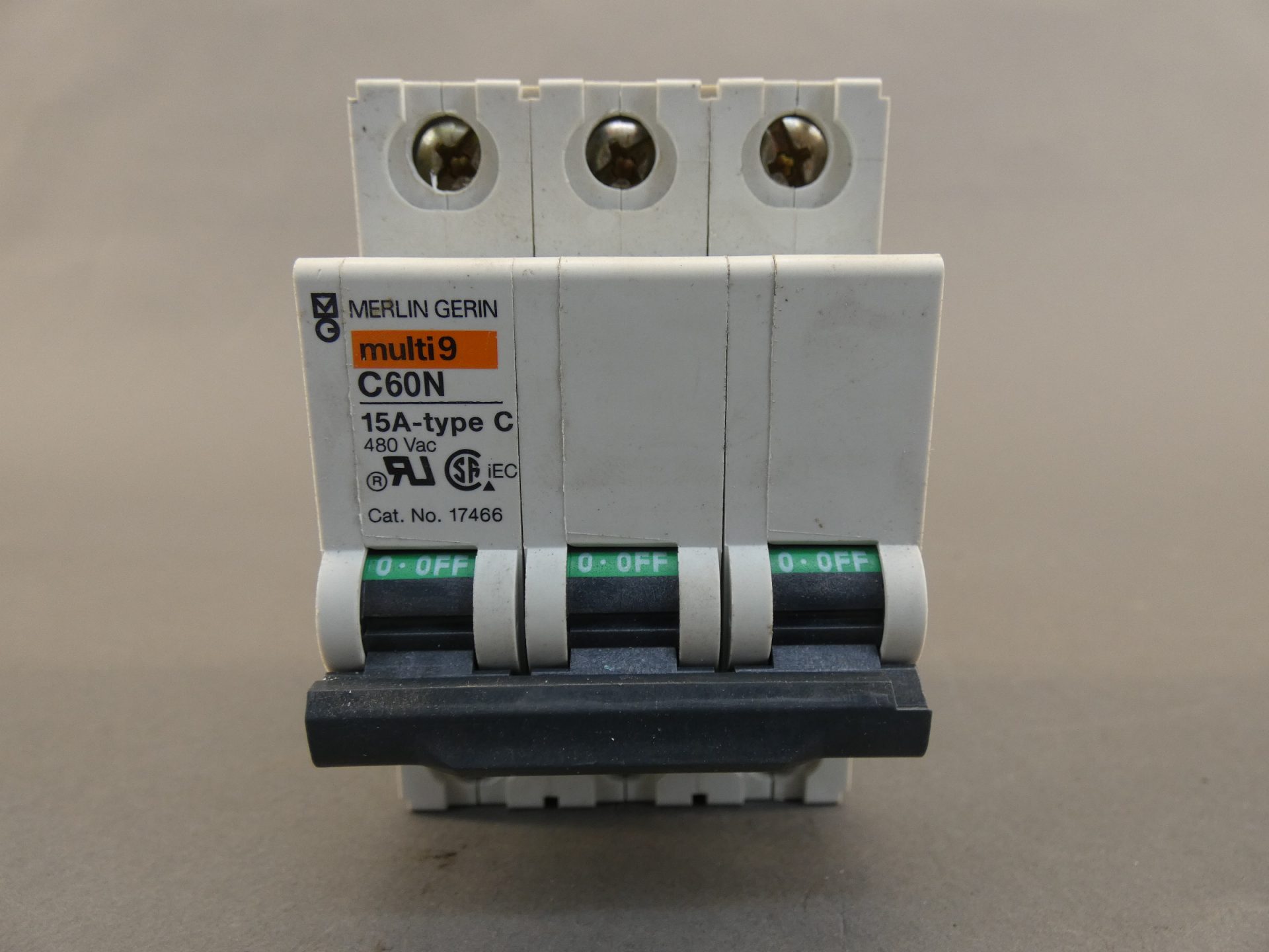C60n автоматический выключатель