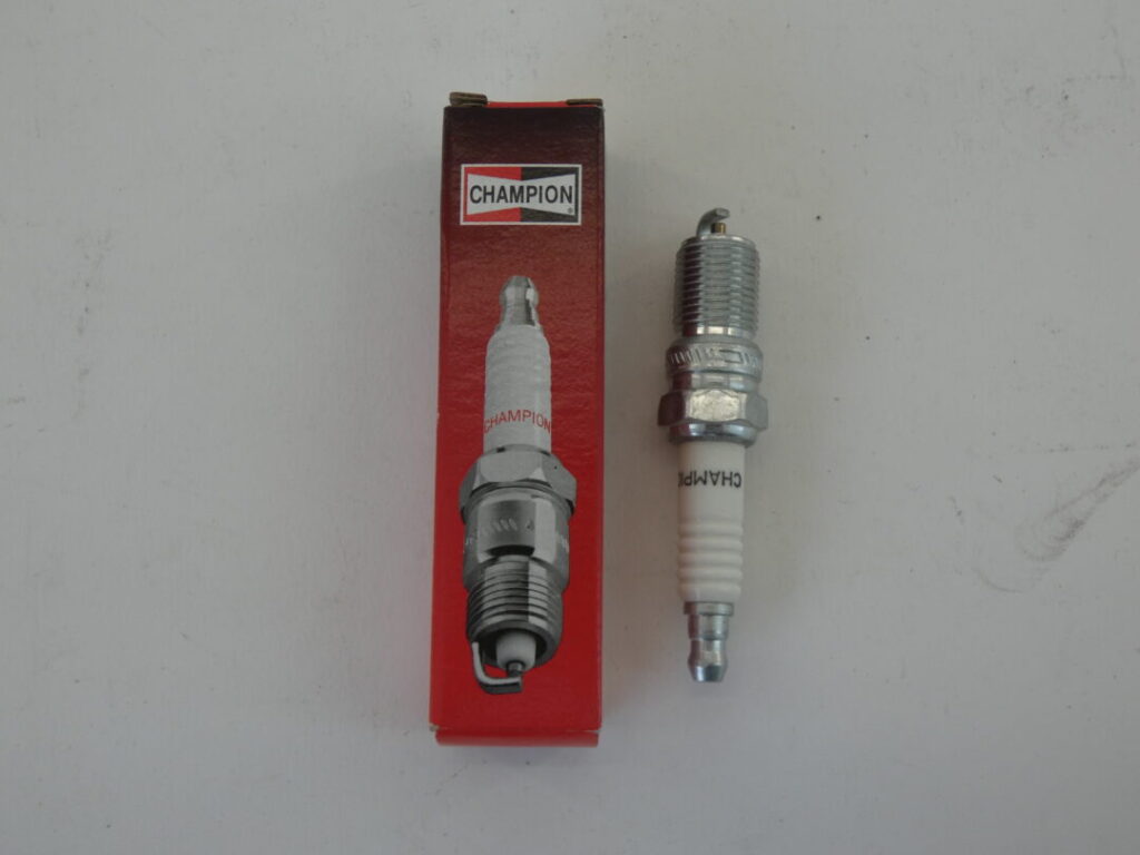 Champion 408 RS14YC Spark Plug – GPM Surplus