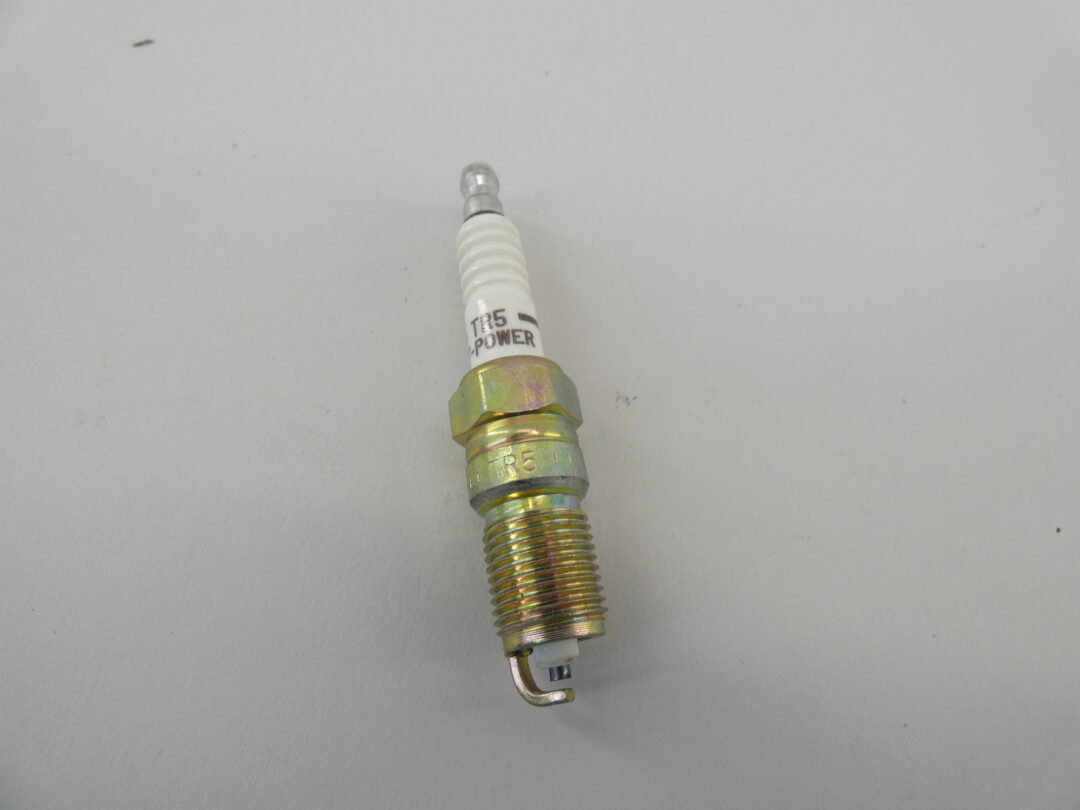 Onan 167-0272 Spark Plug – GPM Surplus