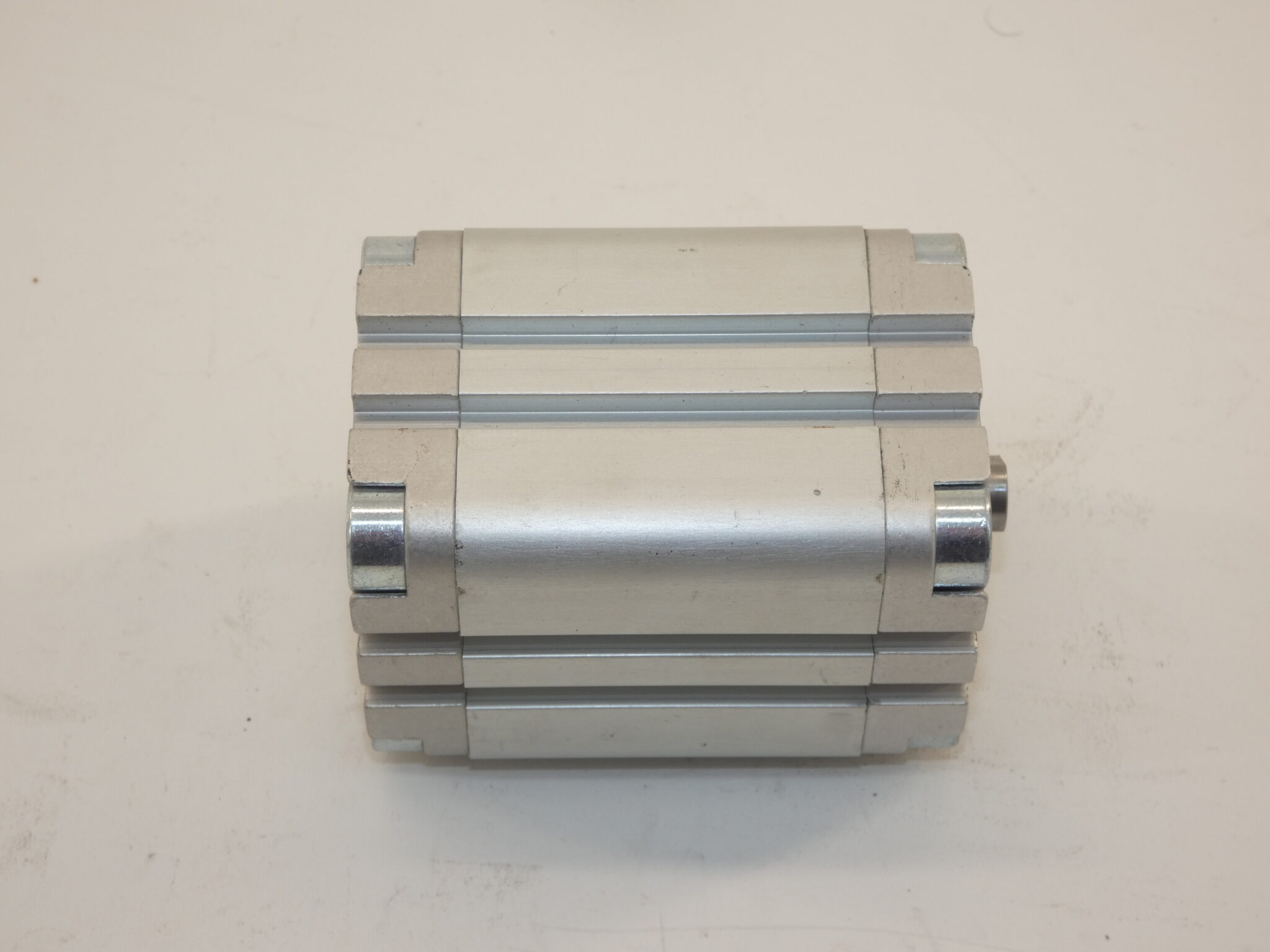 Festo ADVU-40-40-P-A Cylinder - NEW Surplus!