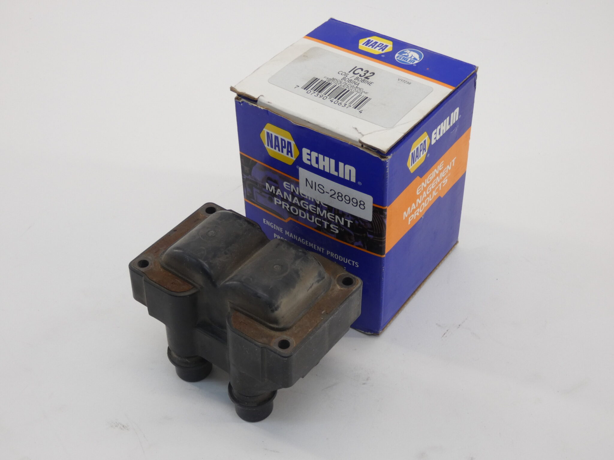 NAPA IC32 Ignition Coil MotorCraft F37U12029AA 12V NAPA Echlin GPM