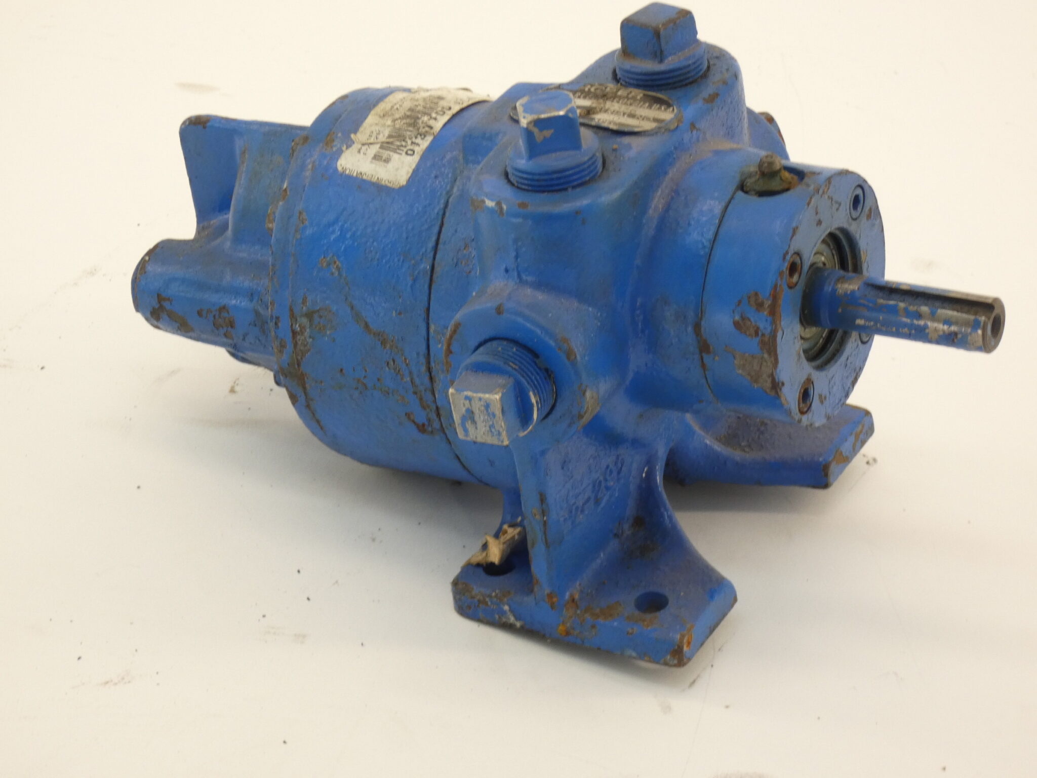 Roper 2F10 Hydraulic Gear Pump, Type 27 GPM Surplus