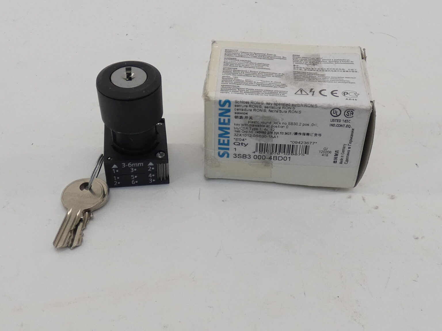 Siemens 3sb3000 4bd01 Key Operated Switch Gpm Surplus