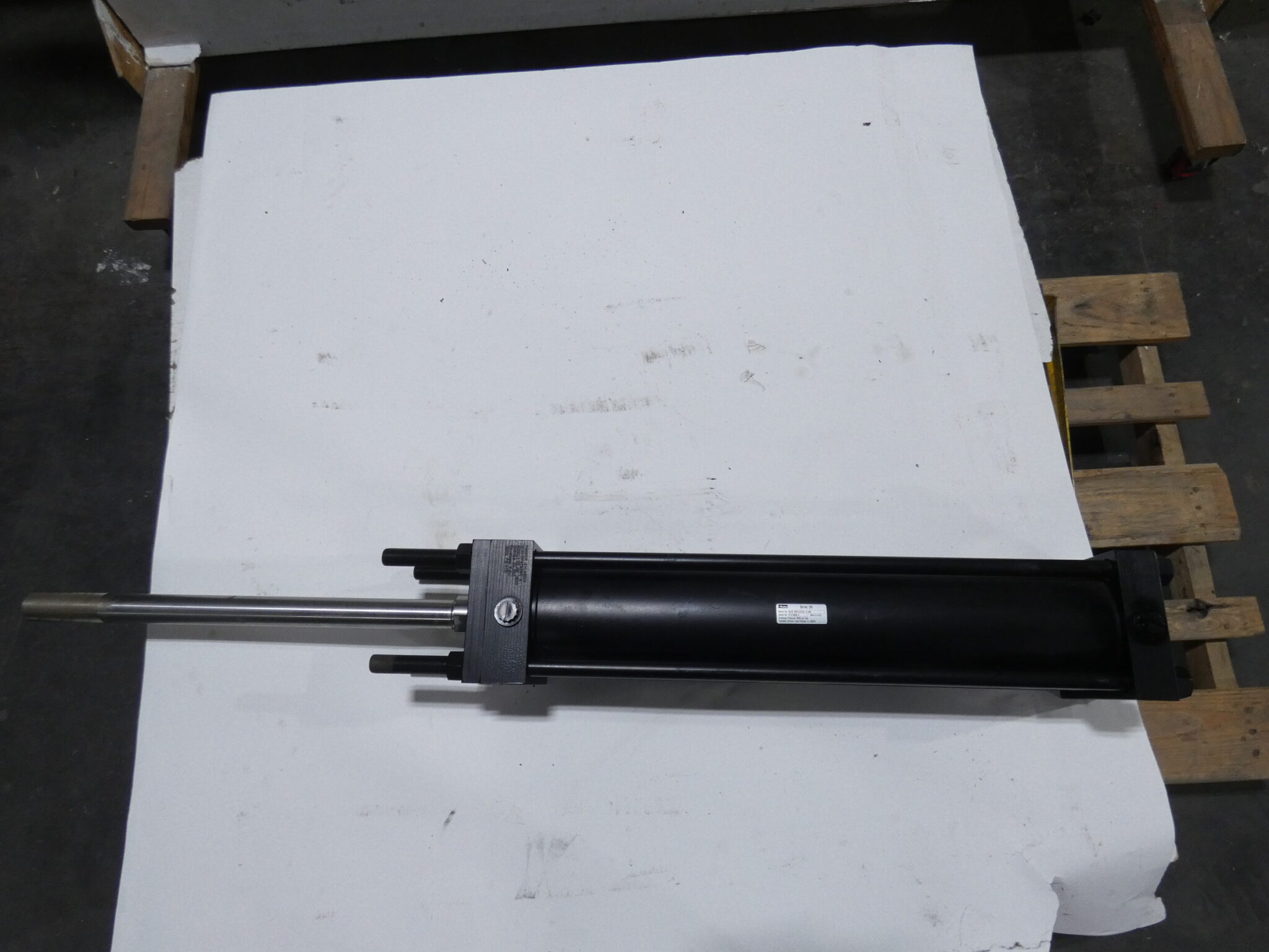 Parker Hydraulic Cylinder, 5″ Bore, 24″ Stroke, 3000 PSI GPM Surplus