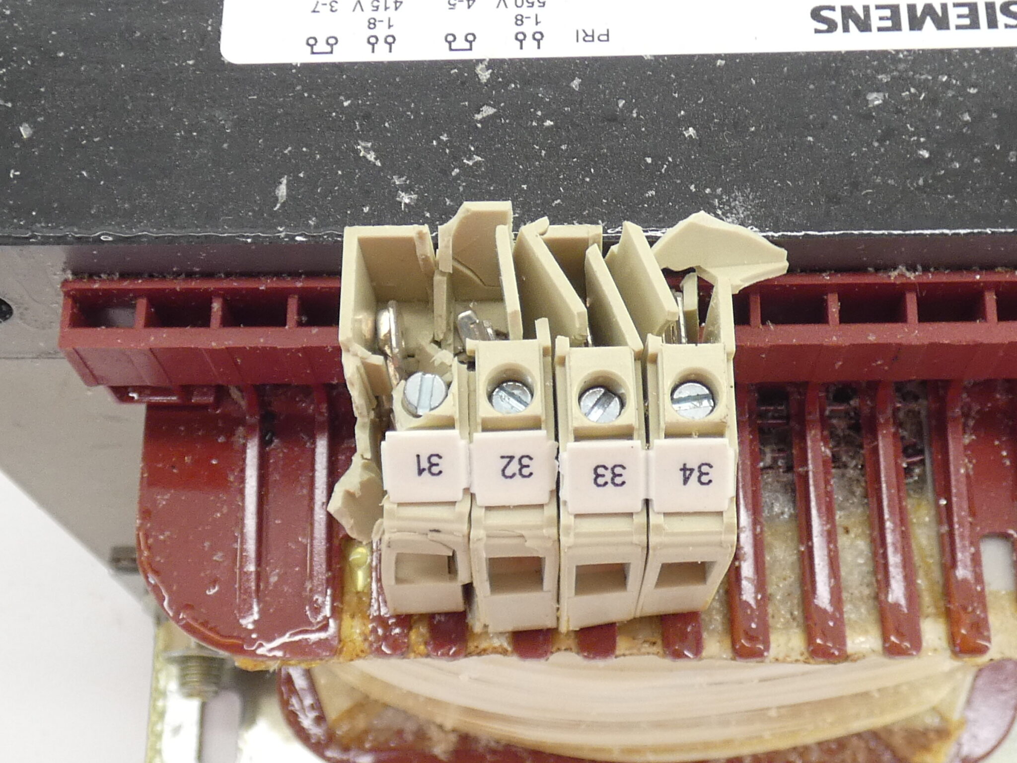 *Damaged* Siemens 4AM61428DD400FA0 Transformer GPM Surplus