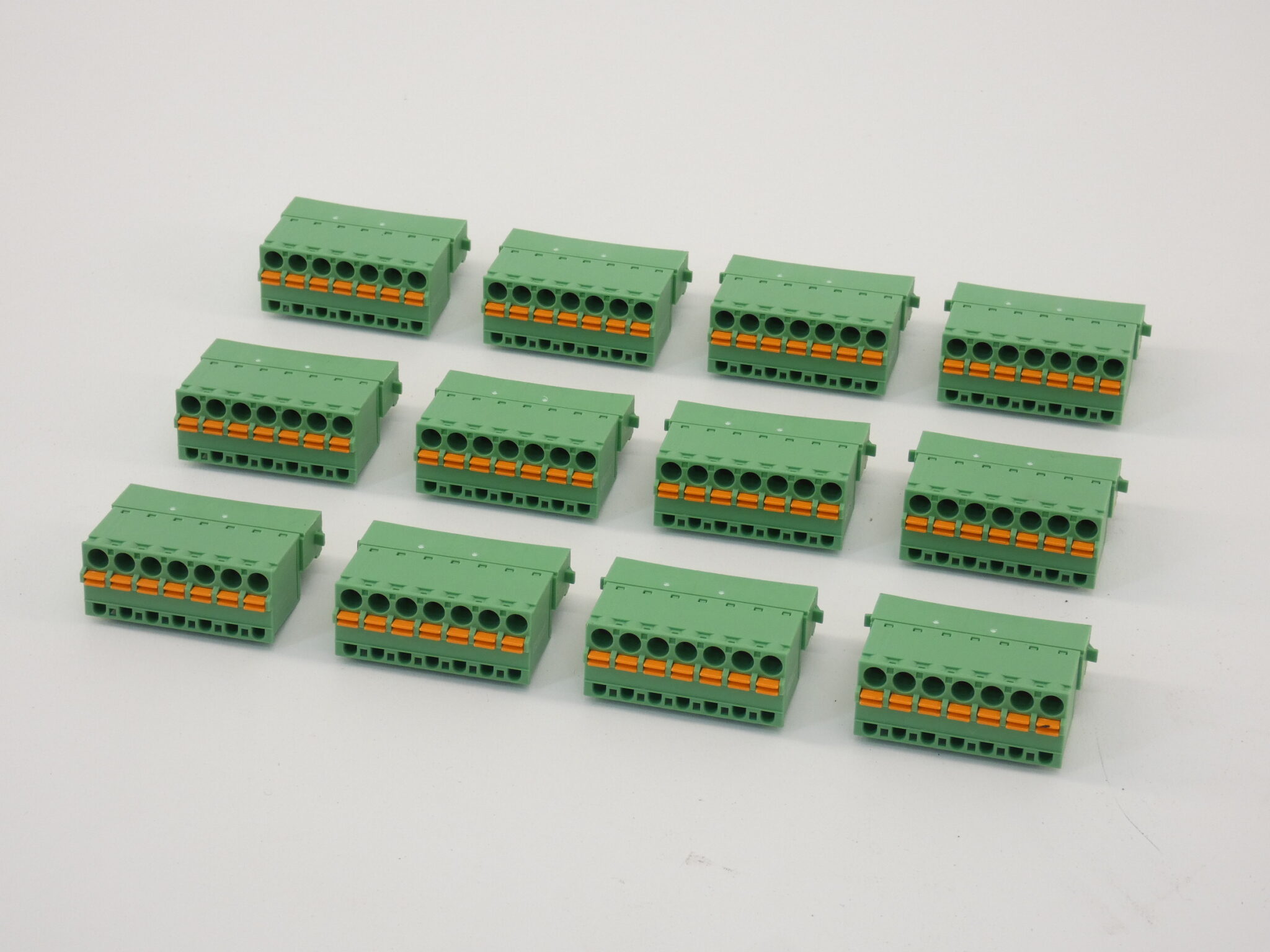 *Lot of 12* Phoenix Contact FKC2,5-5,08 Terminal Block Plug Female Straight 7...