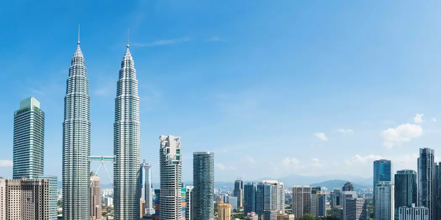1015105-kuala-lumpur-cityscape