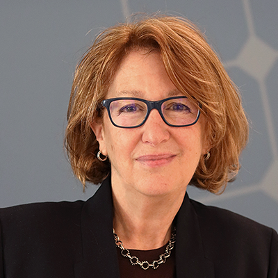 Stacy Ettinger-400x400