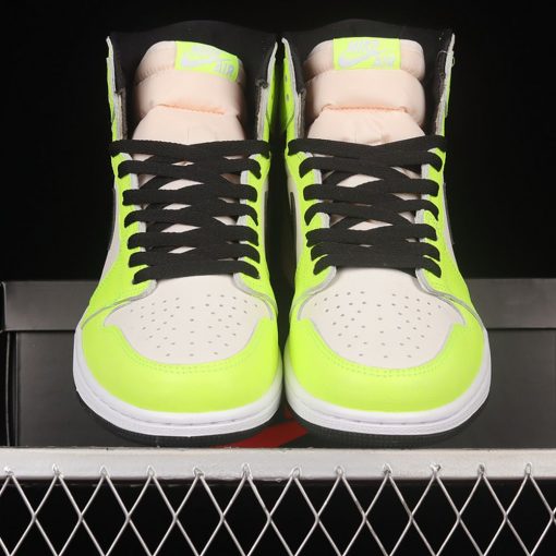 Air Jordan 1 High OG Volt AJ1 1 555088702