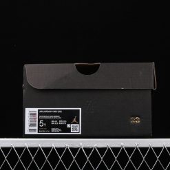 Air Jordan 1 Mid AJ1 1 554725174