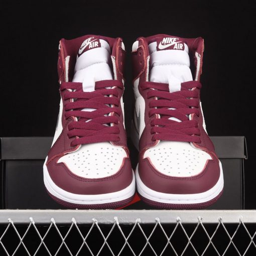 Air Jordan 1 Retro High OGBordeaux AJ1 1 555088611