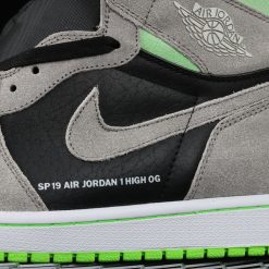 Air Jordan 1 Retro OG Neutral Green AJ1 SP191555088070