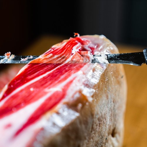 How long does jamon iberico last?