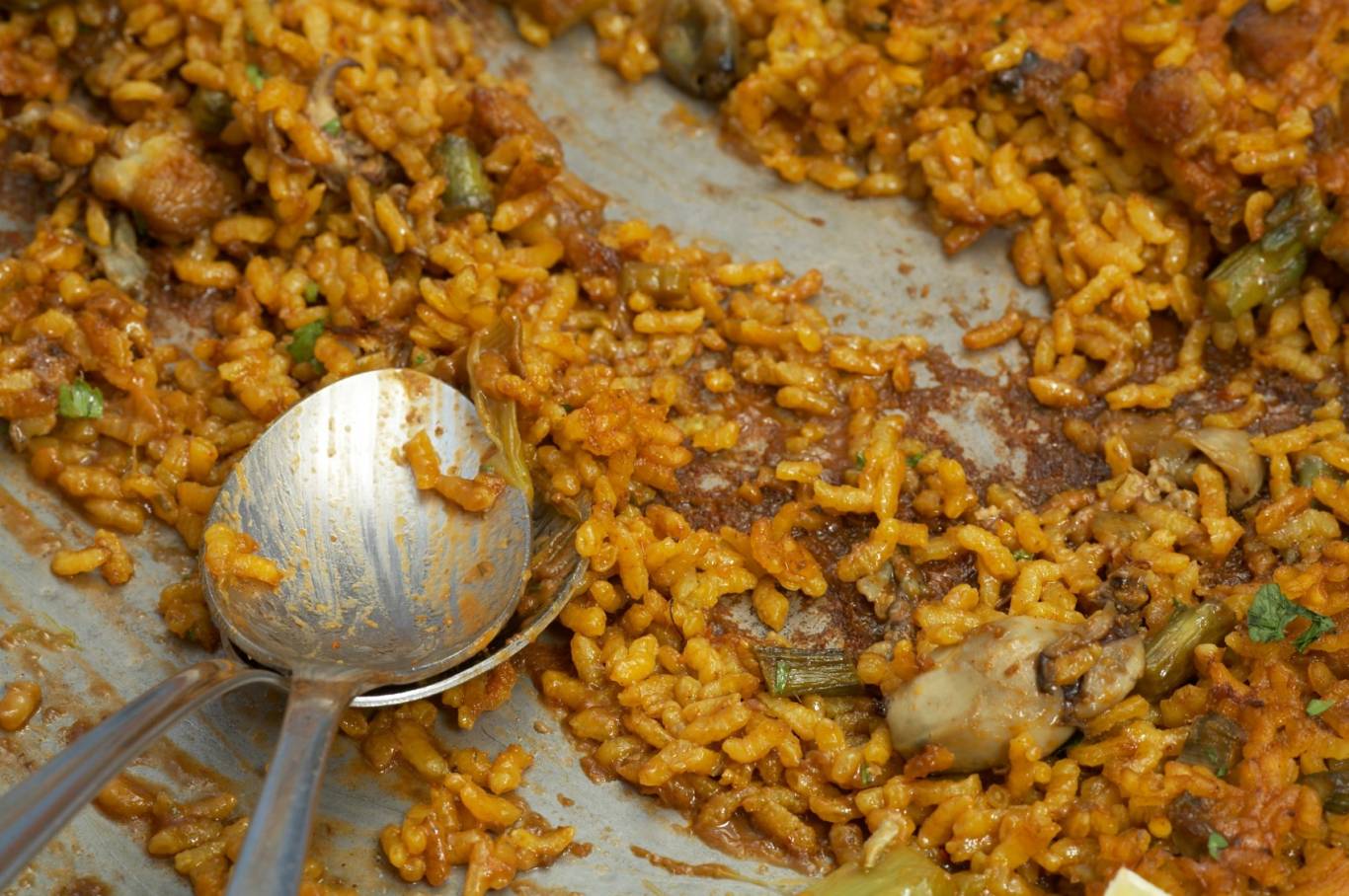 How To Make Socarrat In A Spanish Paella Ibérico Club 7250