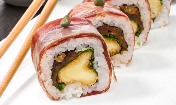 Recipe: Mediterranean Sushi Roll with Iberian Ham