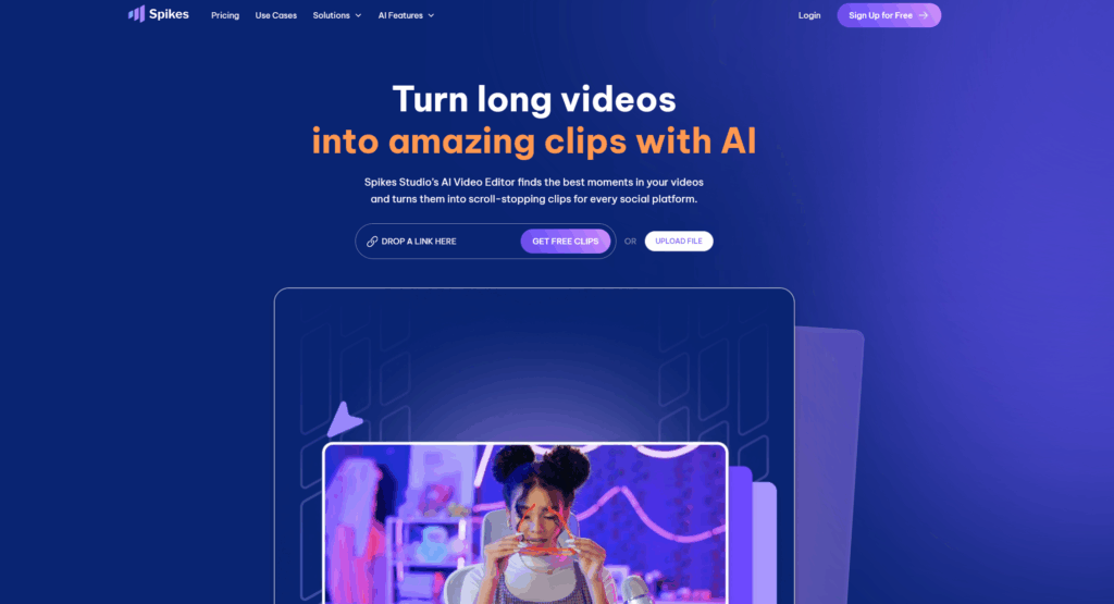 Historical Spikes homepage with a blue-purple background, video-clipping headline, link field, upload button and presenter image.