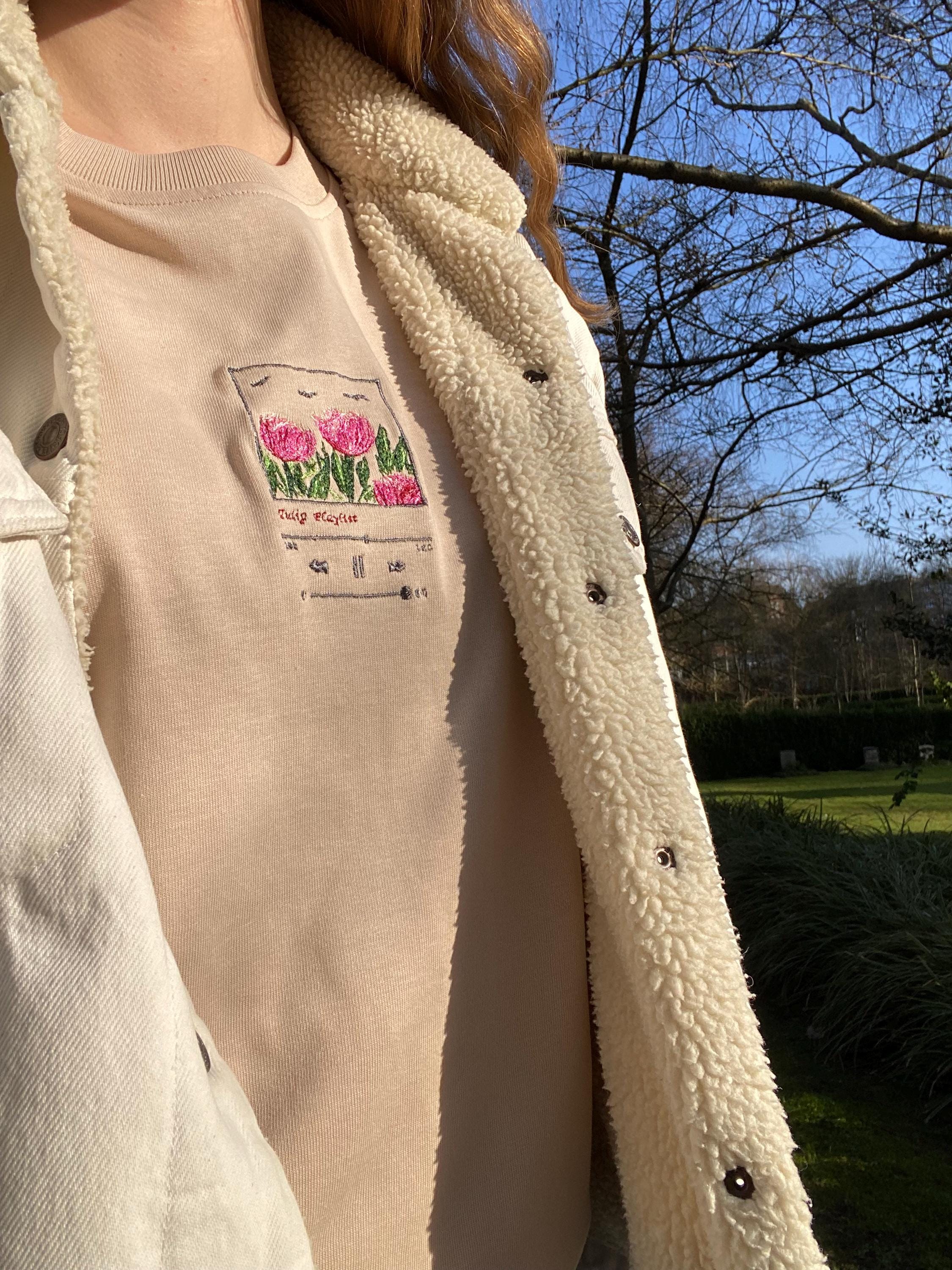 T-shirt Embroidered Tulips Spring Music Embroidery