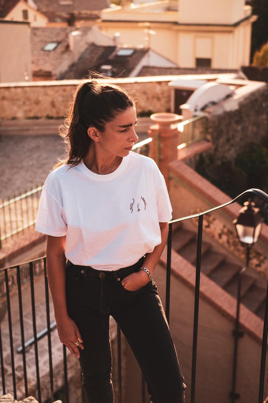 Hand Embroidered Unisexe Cotton T-shirt Private Property