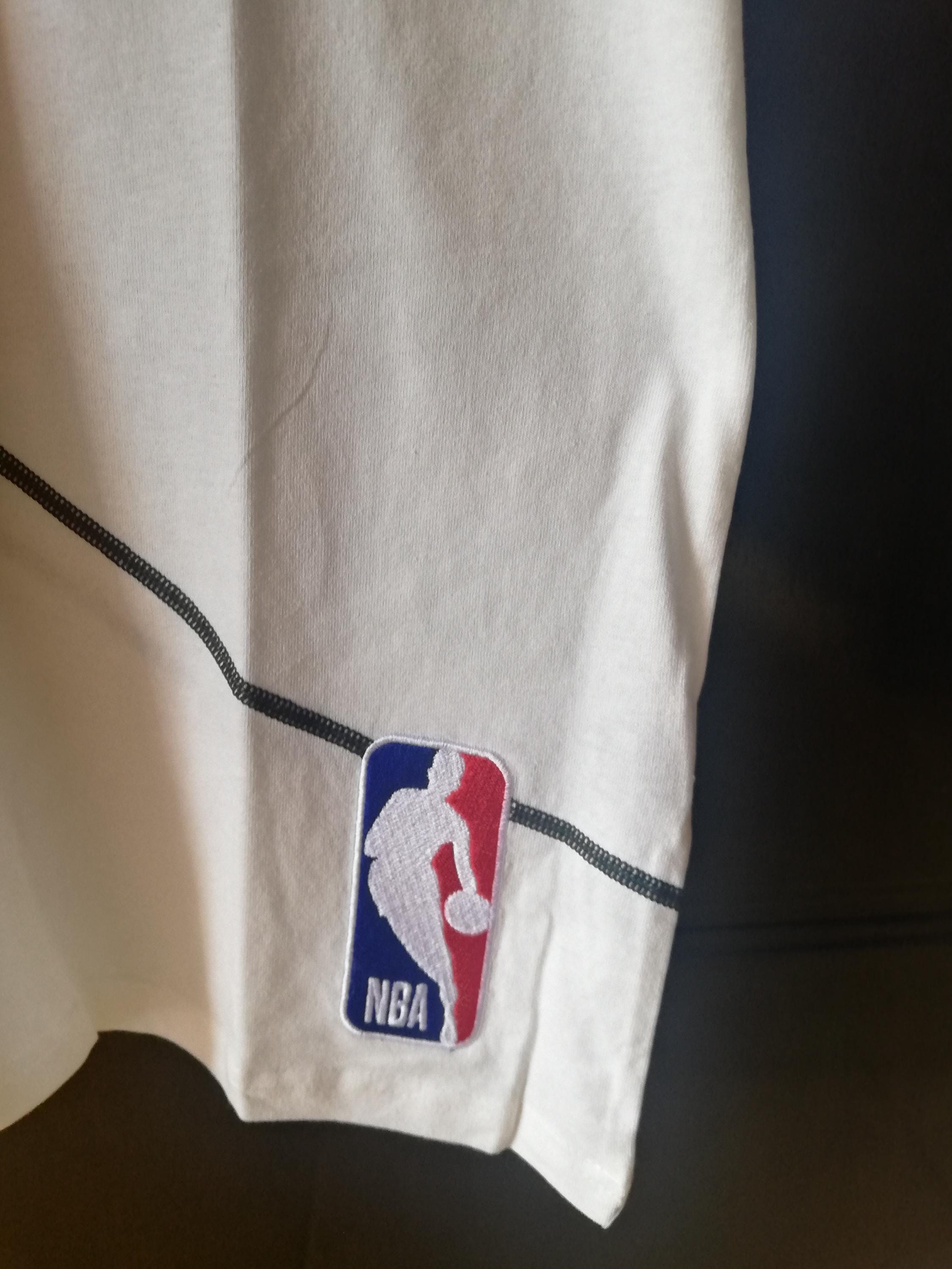 Rare_authentic_louis_vuitton_nba_men's Embroidered Detail Oversized T-shirt Size Xxl