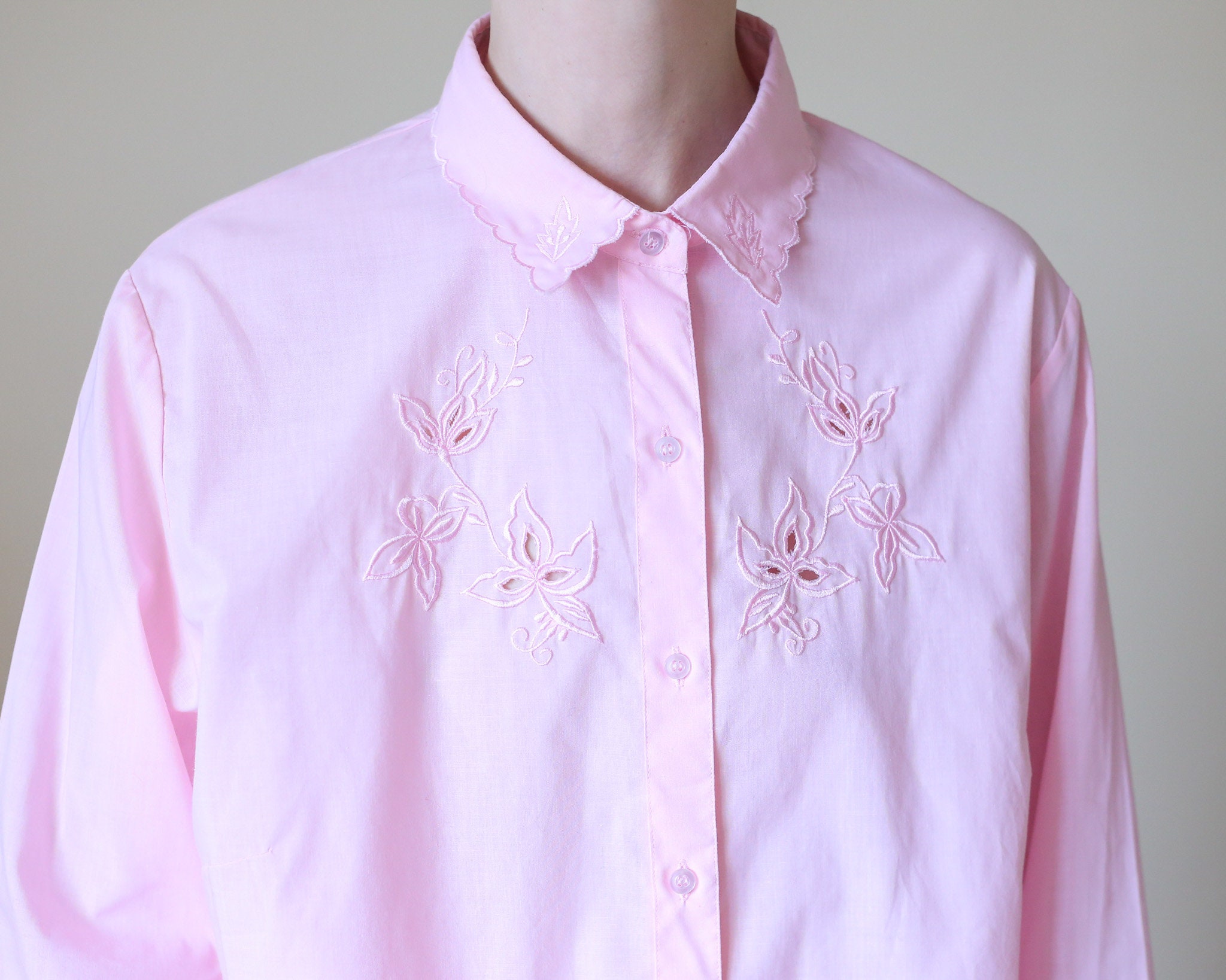 Embroidered Baby Pink Button Up Blouse M-l